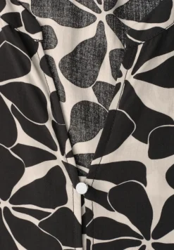 3/4-mouwen blouse met knoopdetail