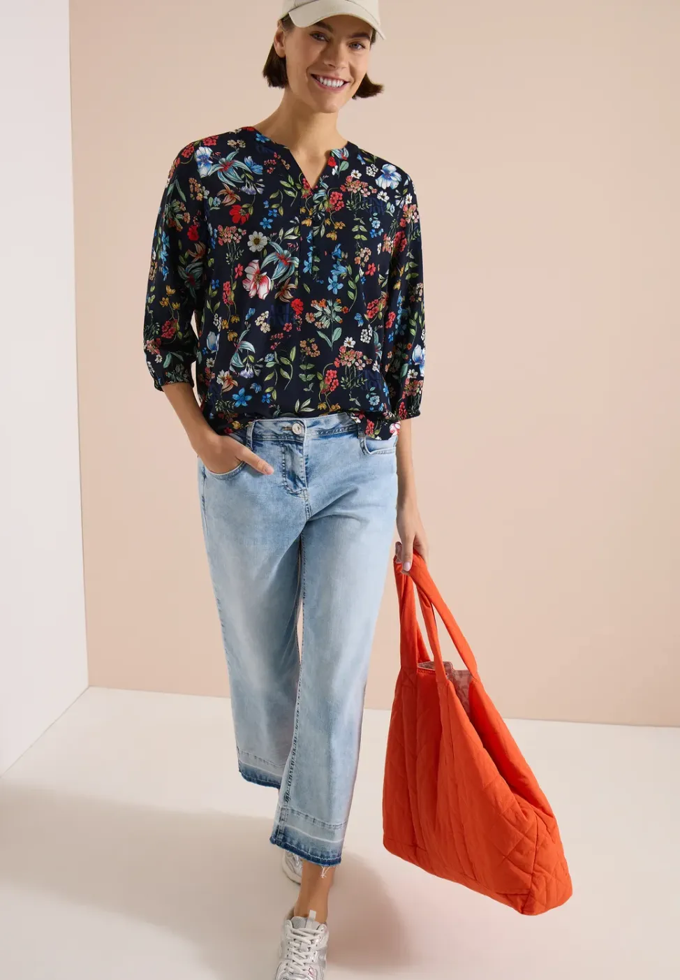 3/4-mouwen blouse met gespleten hals en print
