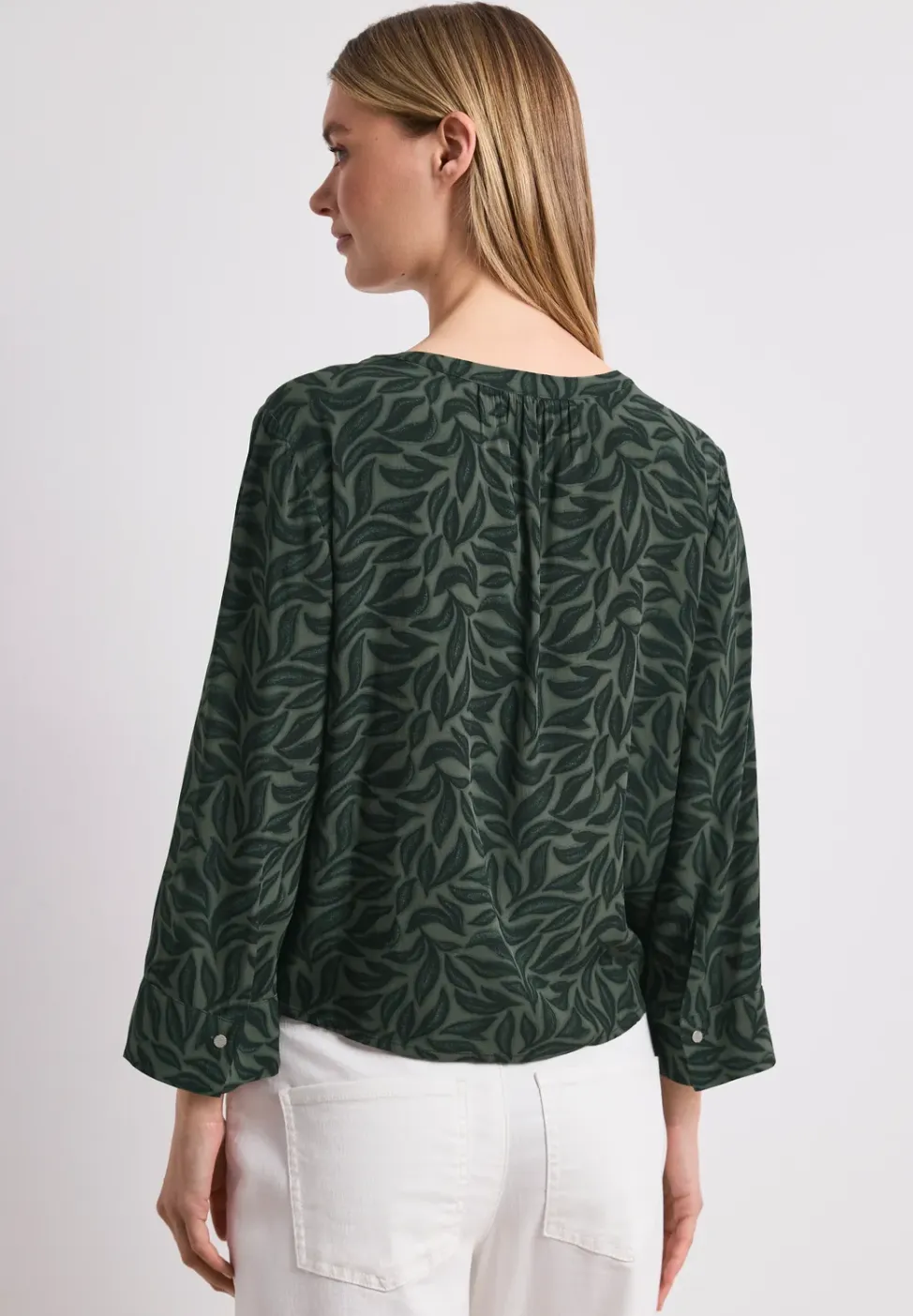 3/4-mouwen blouse met knoopdetail