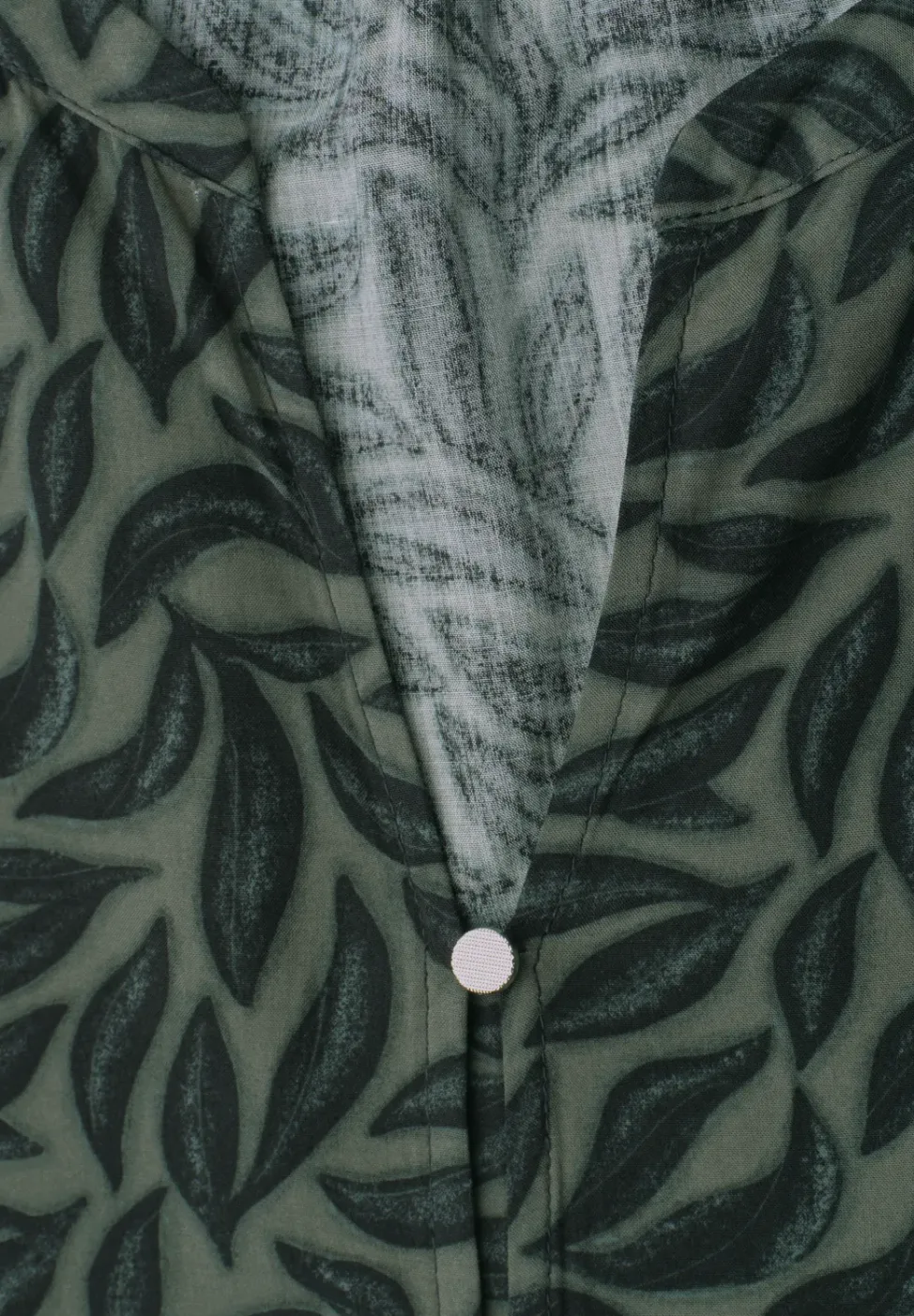 3/4-mouwen blouse met knoopdetail