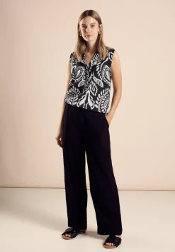 Mouwloze blouse met print