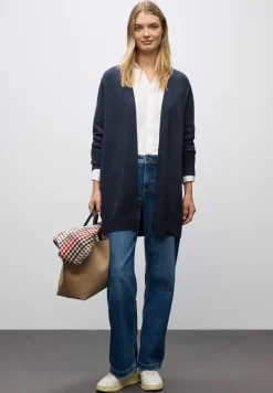 Open vest