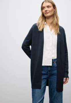 Open vest