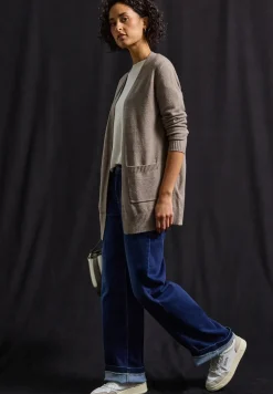 Open vest