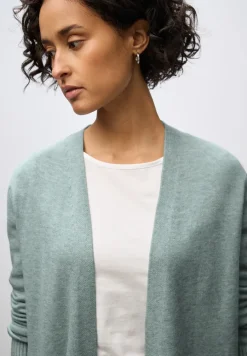 Open vest