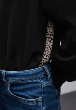 Overhemd blouse met leo details