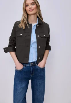 Overhemd in sliklook met knoopsluiting