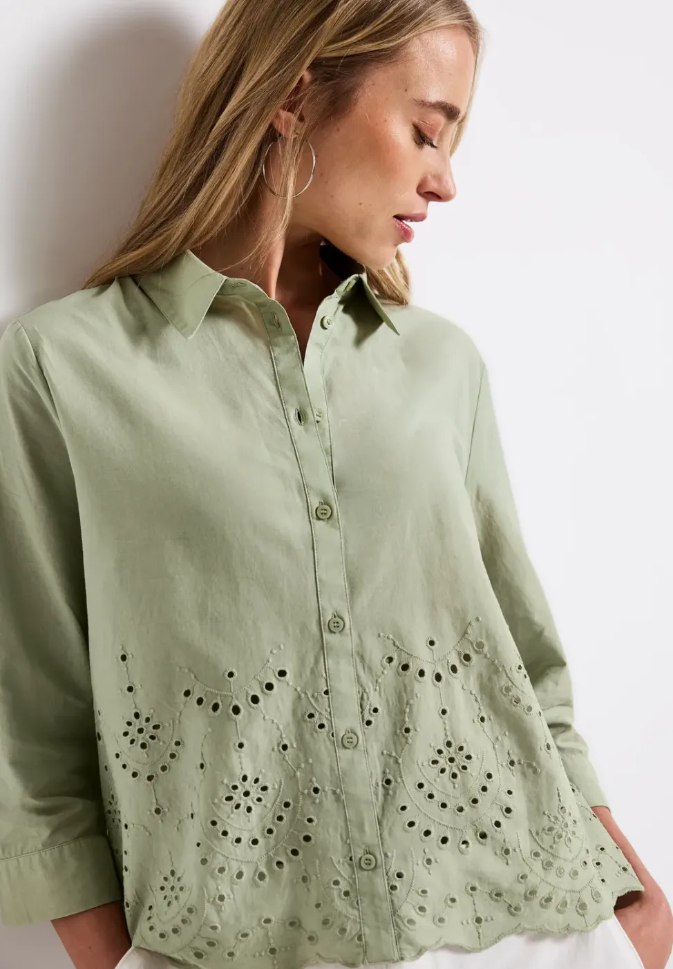 Overhemd blouse met borduursel
