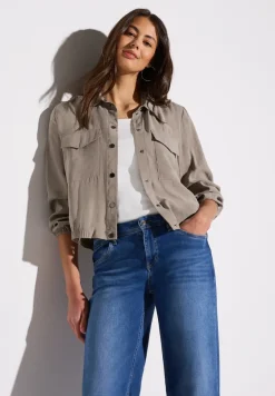Overhemdblouse met borstzakken