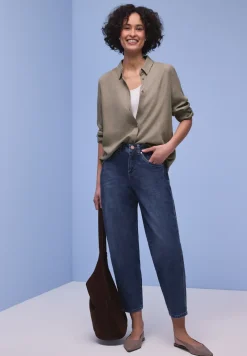 Overhemdblouse met getapete details