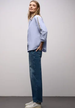 Overhemdblouse met getapete details