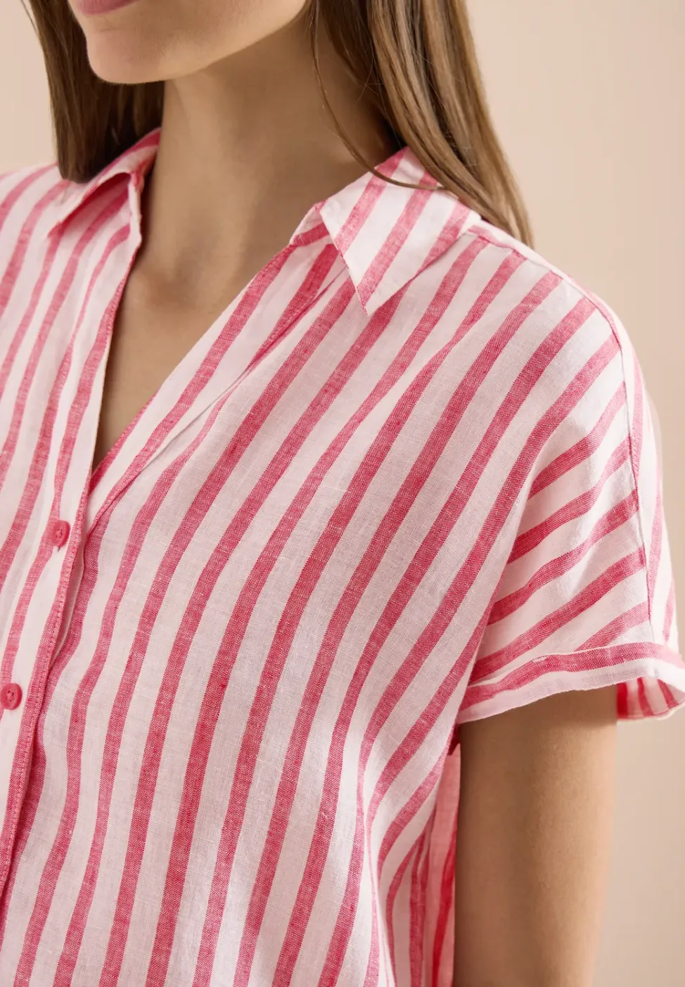 Overhemdblouse met hangende schouder in linnen