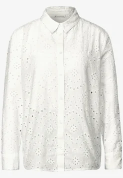 Overhemdblouse met oogjesborduursel