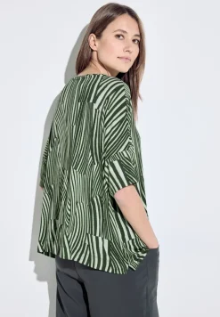 Oversized T-shirt