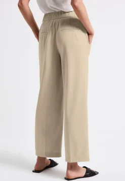 Pantalon met rechte pijpen piquée