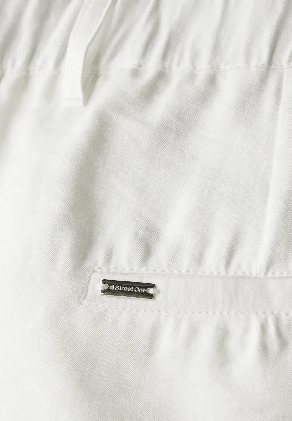Paperbag broek in casual pasvorm