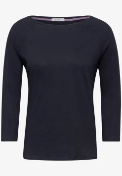 Raglan shirt