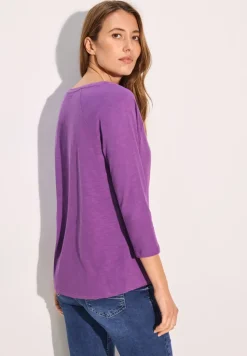Raglan shirt