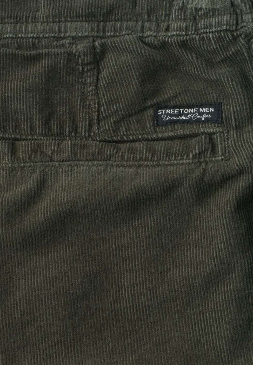 Regular Fit chino shorts van corduroy