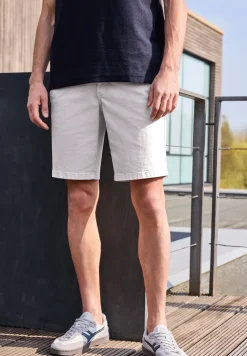 Regular Fit chino shorts met zakken