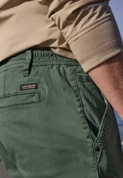 Regular Fit chino shorts met zakken