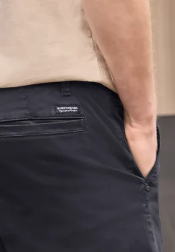 Regular Fit chino shorts met zakken