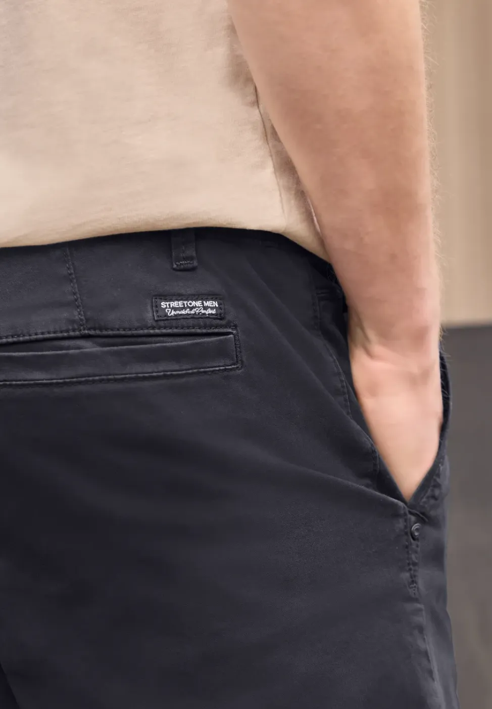 Regular Fit chino shorts met zakken