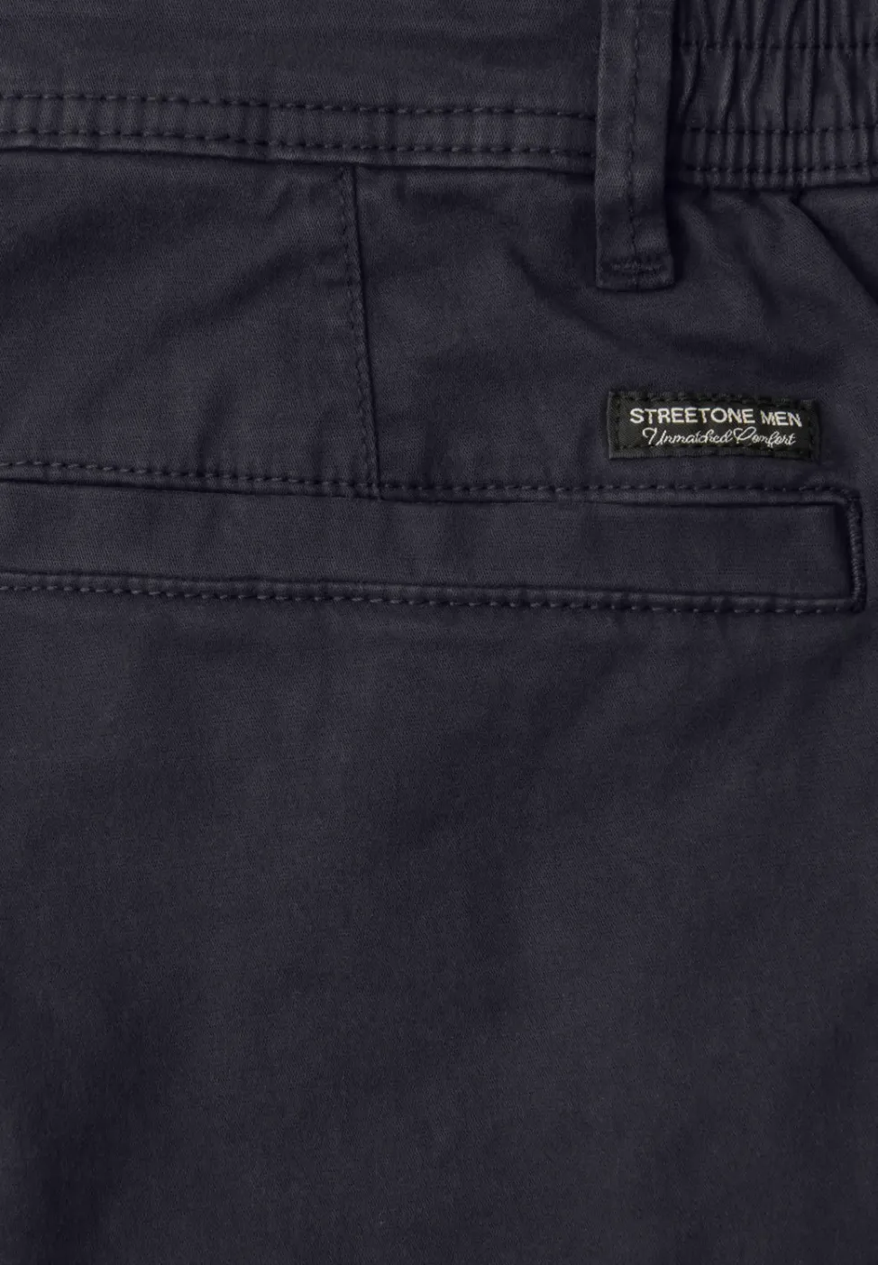 Regular Fit chino shorts met zakken