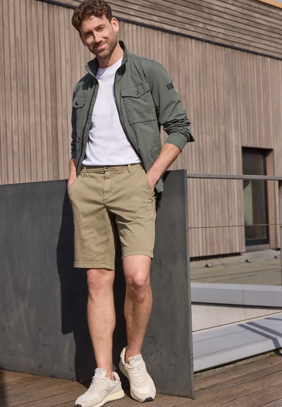 Regular Fit chino shorts met zakken