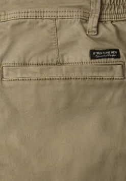 Regular Fit chino shorts met zakken