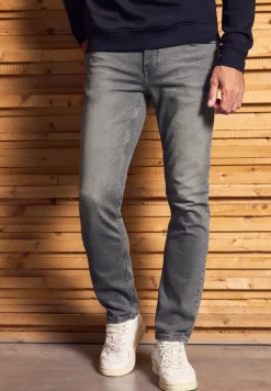 Regular Fit jeans