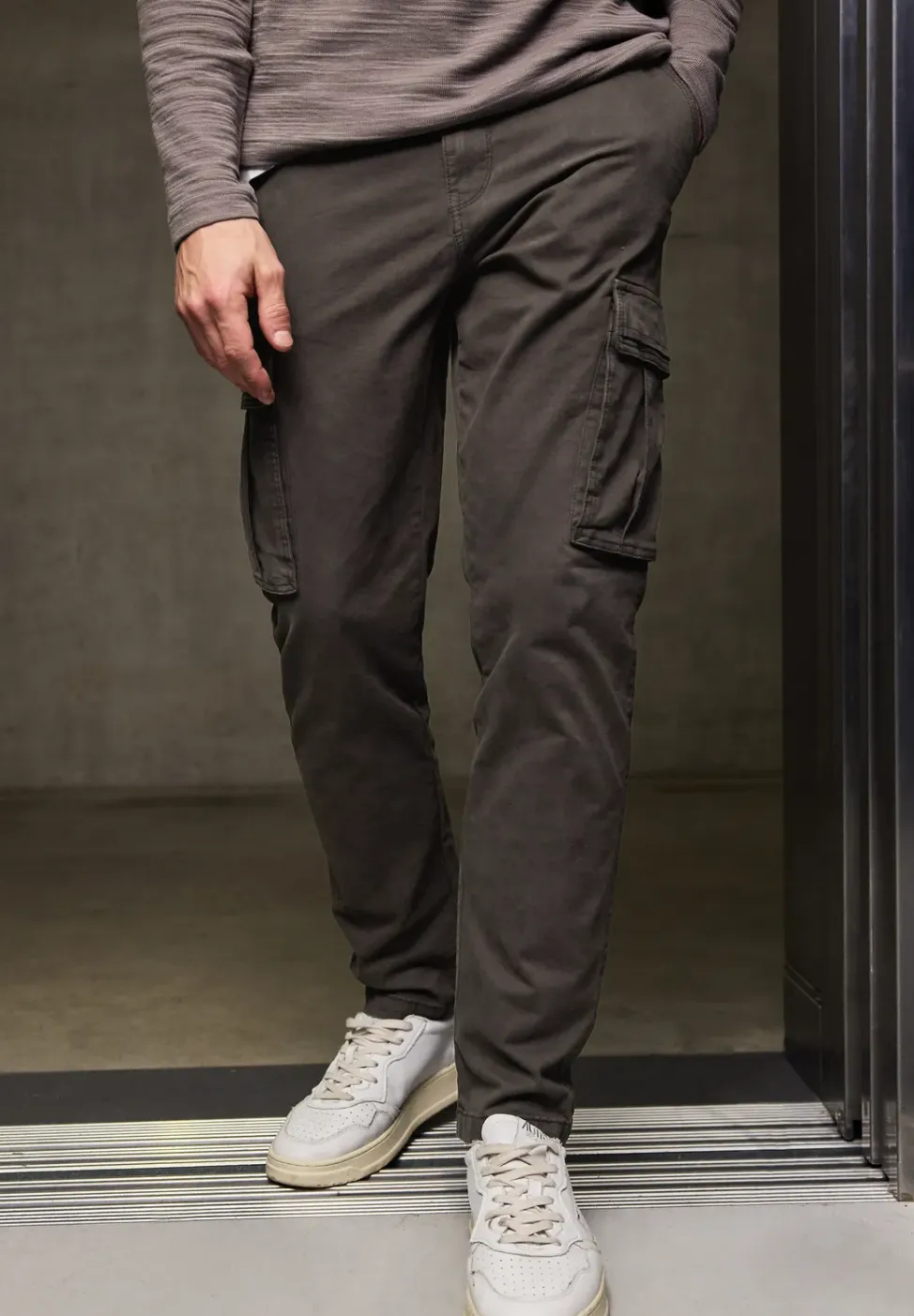 Relaxed gesneden cargo broek