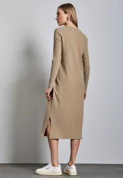 Ribtricot jurk