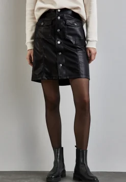 Rok in lederlook