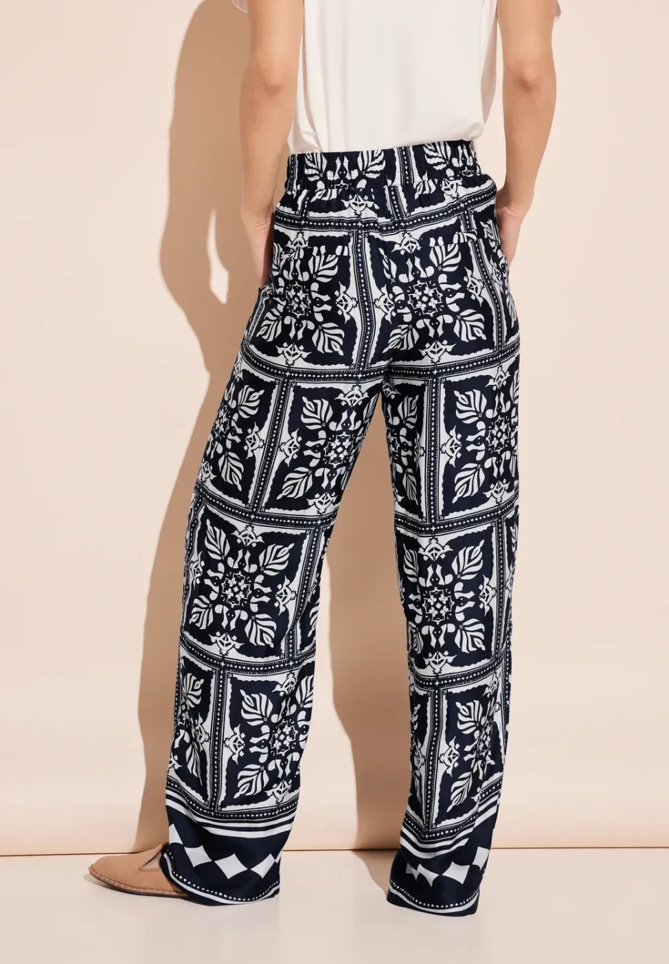 Satijnen broek met print