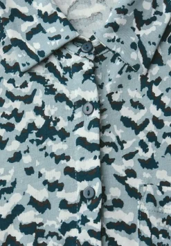 Shirt in blouselook