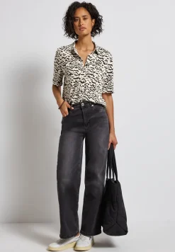 Shirt in blouselook