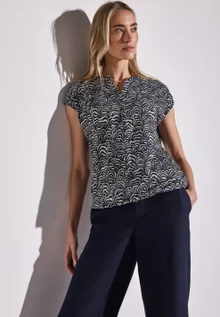 Shirt in blouselook