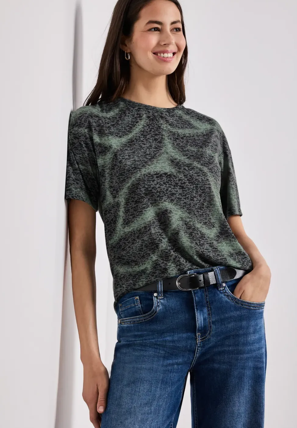 Shirt in burnout-look met print
