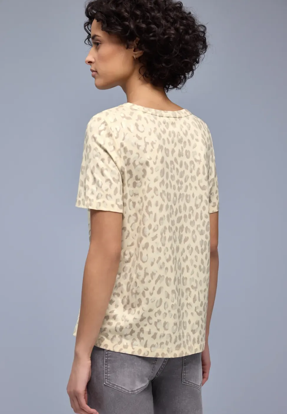 Shirt Leo met foliedetails