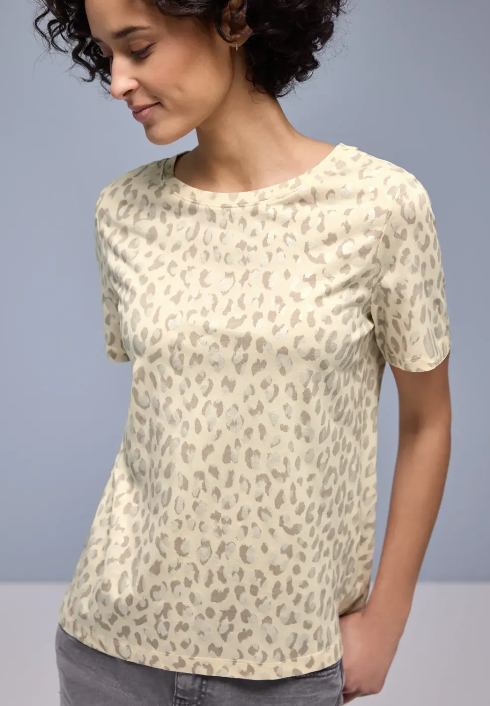 Shirt Leo met foliedetails