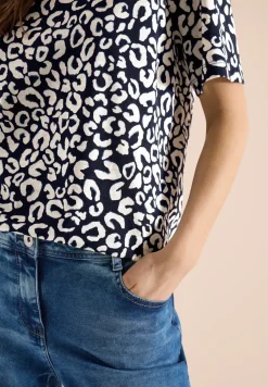 Shirt met boothals en leoprint