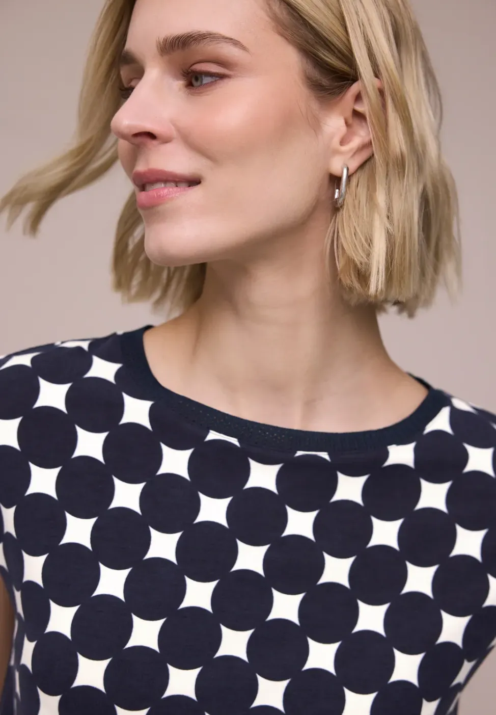 Shirt met boothals en print