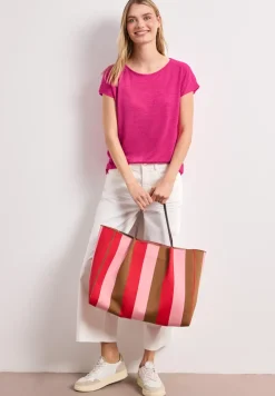 Shirt met boothals en smokdetail