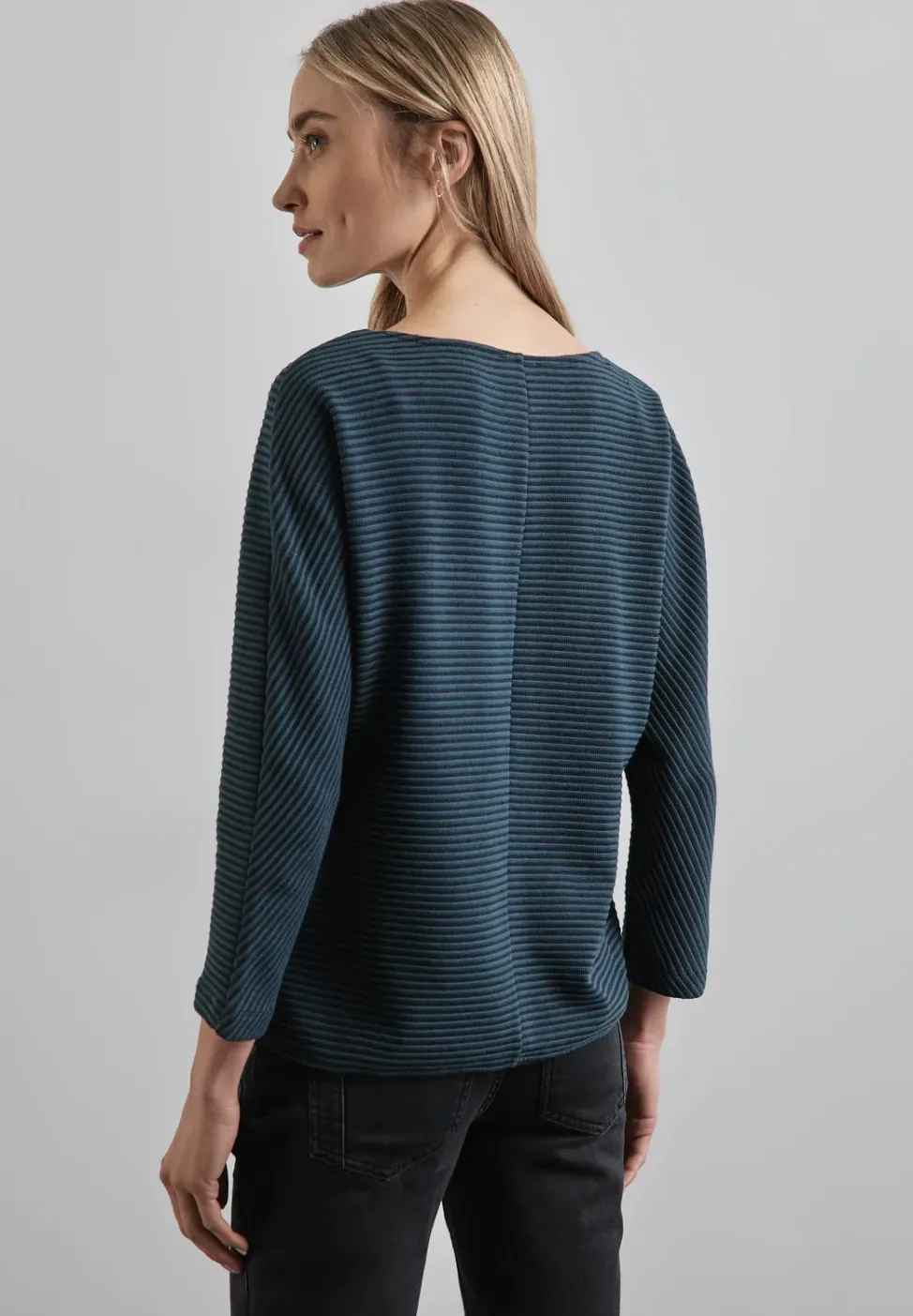 Shirt met diagonale structuur
