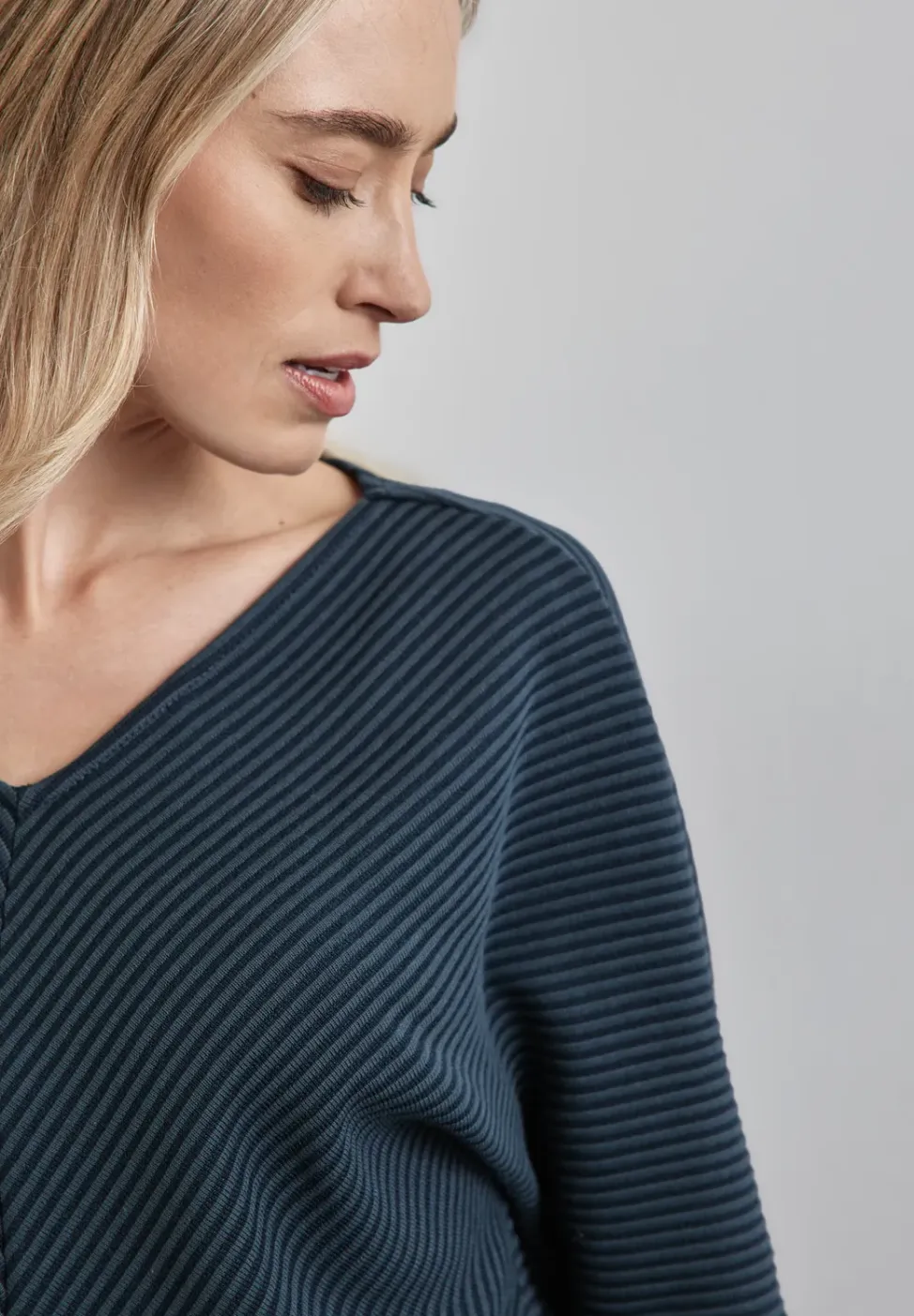 Shirt met diagonale structuur