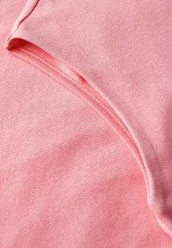 Shirt met diamanten halslijn