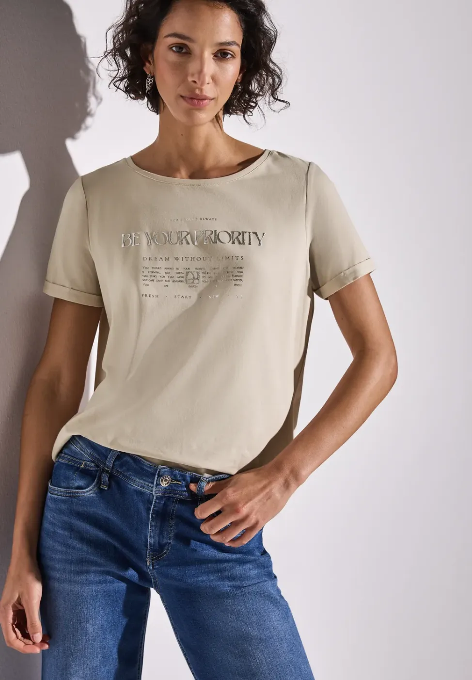 Shirt met folietekst