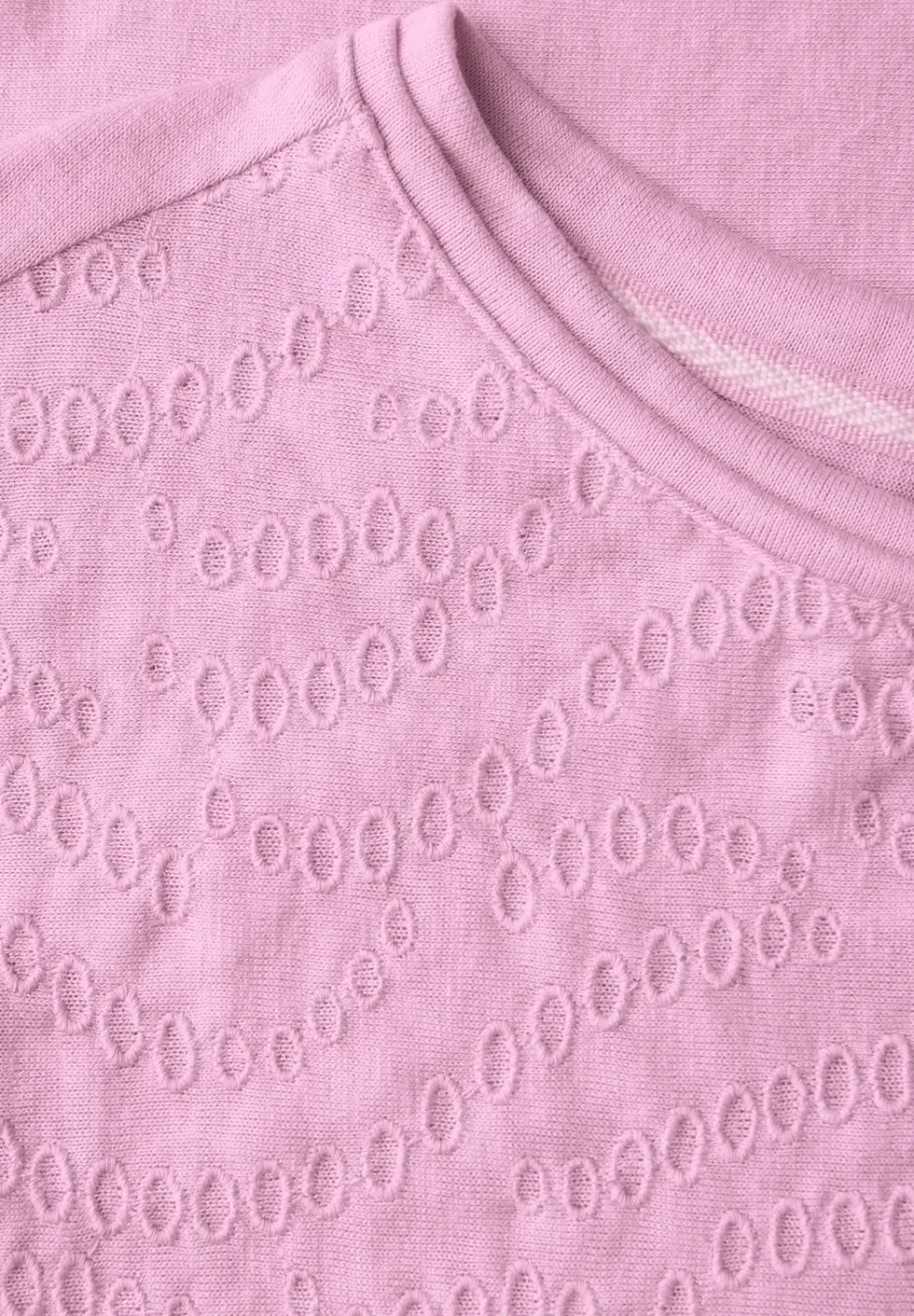 Shirt met geborduurd patroon