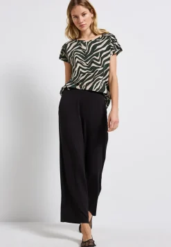 Shirt met gehaakte details